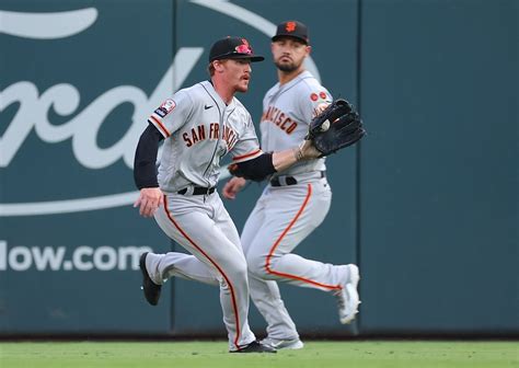 Without manager Gabe Kapler, SF Giants continue lifeless play in loss to Braves